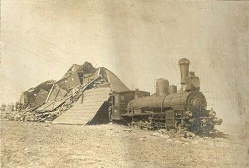 Крушение поезда на станции Каменская 16 ноября 1901 года. Фото.