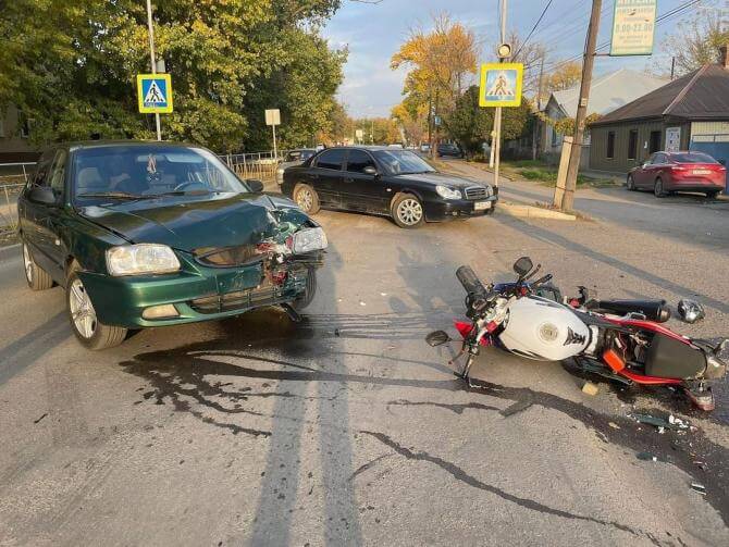 17 октября 2021г. Авария. В Лиховском сбили мотоциклиста.