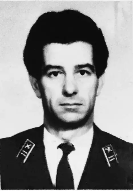 Закариадзе Валериан Валерианович  14.09.1987 – 21.12.2001г. СКжд (НОД-9)